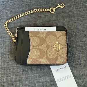 NWT COACH SIGNATURE ZIP ID & CREDIT CARD HOLDER